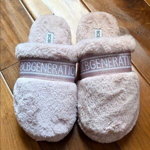 NWOT BCBGeneration Blush Furry Slippers